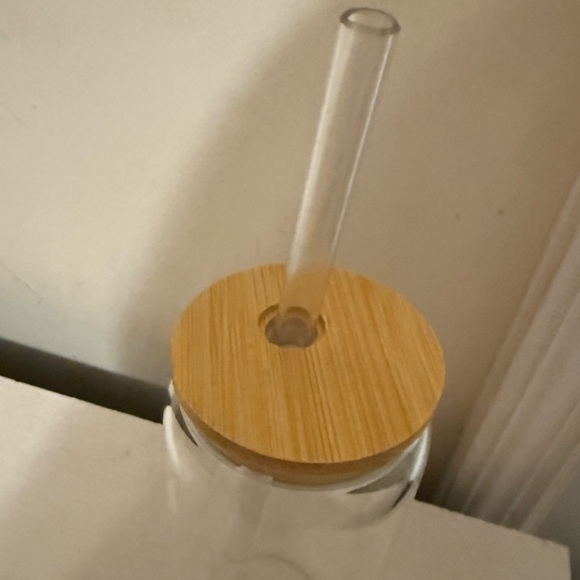 Dogs and Wine brand new glass tumbler 🤎🤍 - Picture 3 of 3